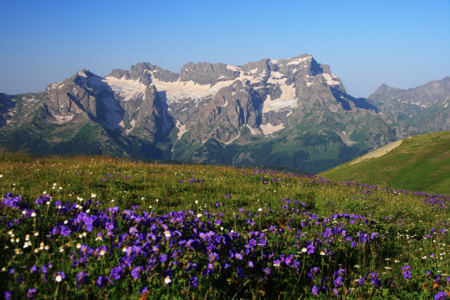 Агепста 3257м